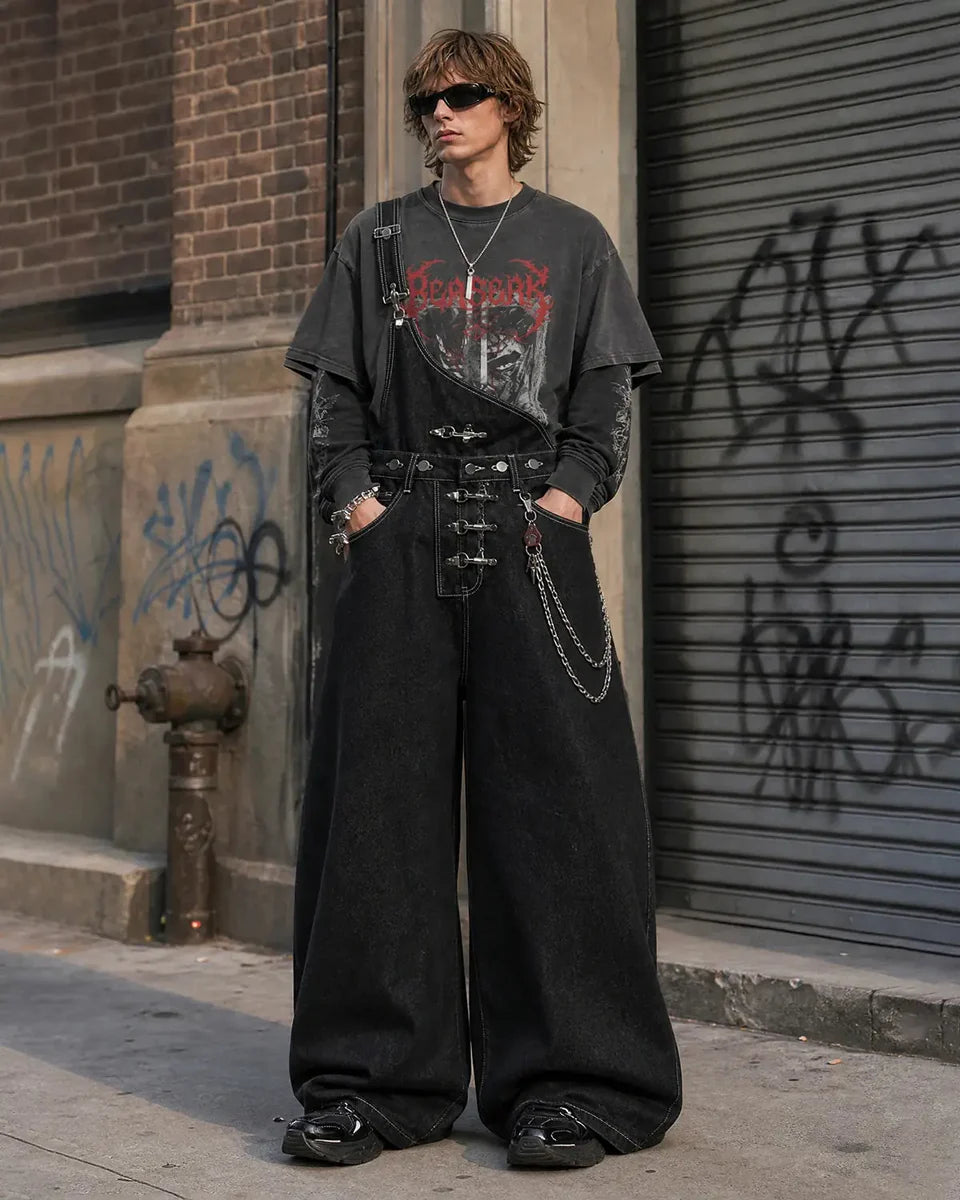 Vue_avant_d_une_salopette_baggy_en_denim_avec_jambes_larges.
