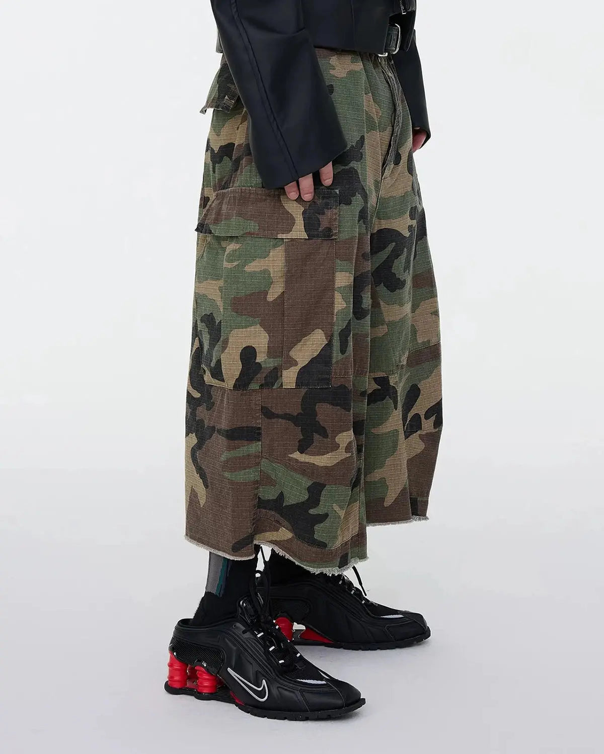 Bermuda cargo long camouflage en coton — vue complémentaire 7