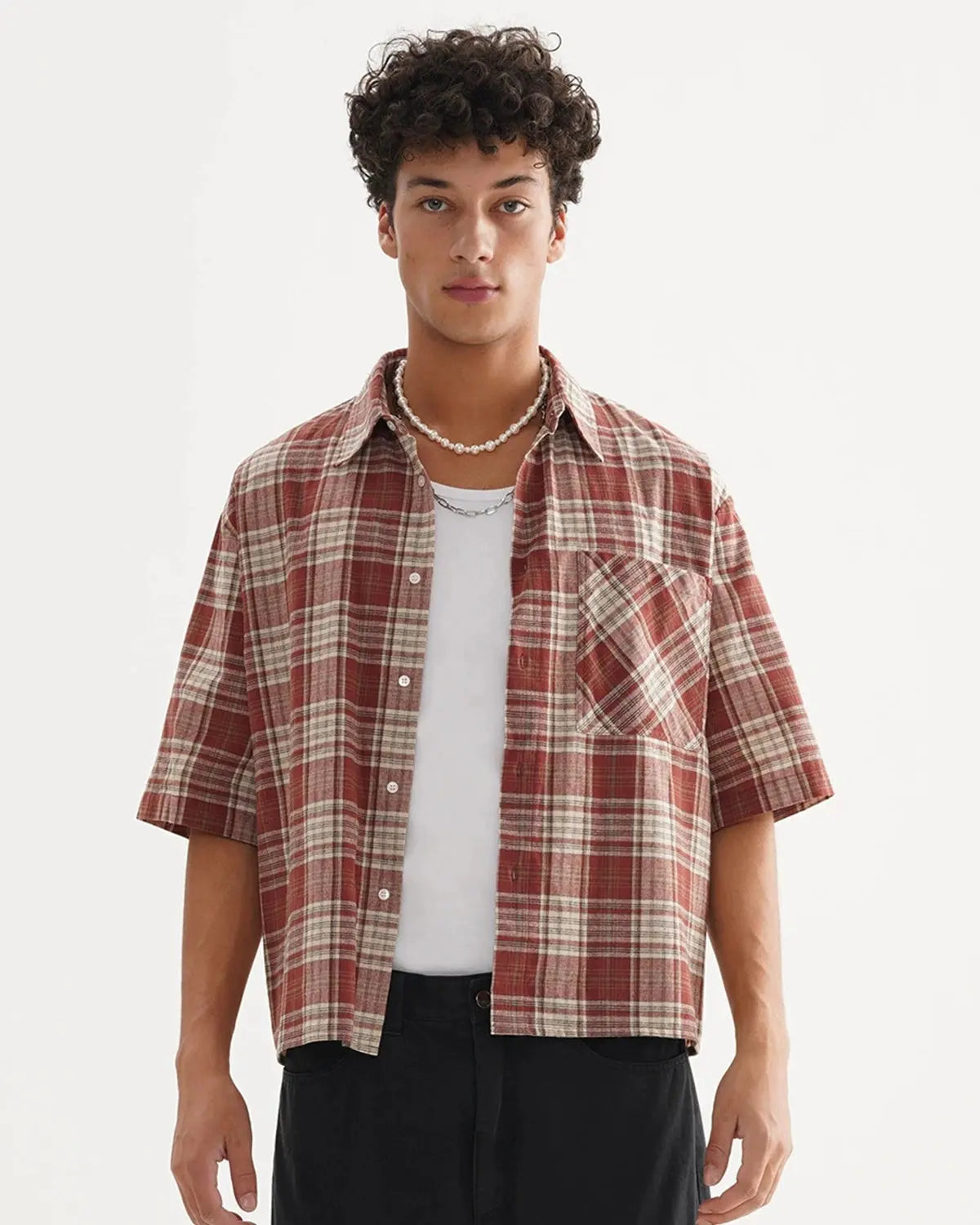 Chemise boxy à carreaux rouges en coton — vue complémentaire 6