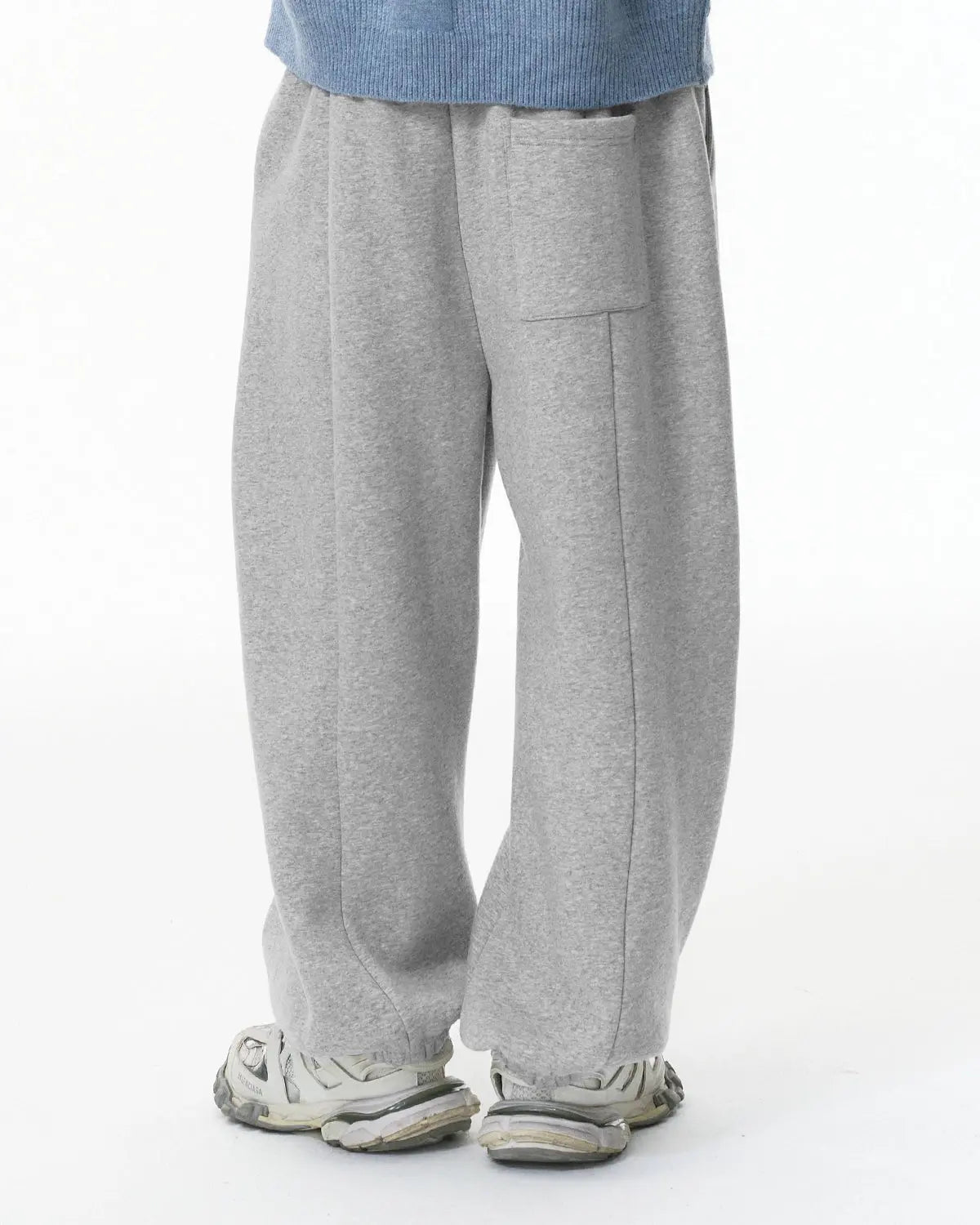 Pantalon jogging baggy gris à bas resserrés — vue complémentaire 4