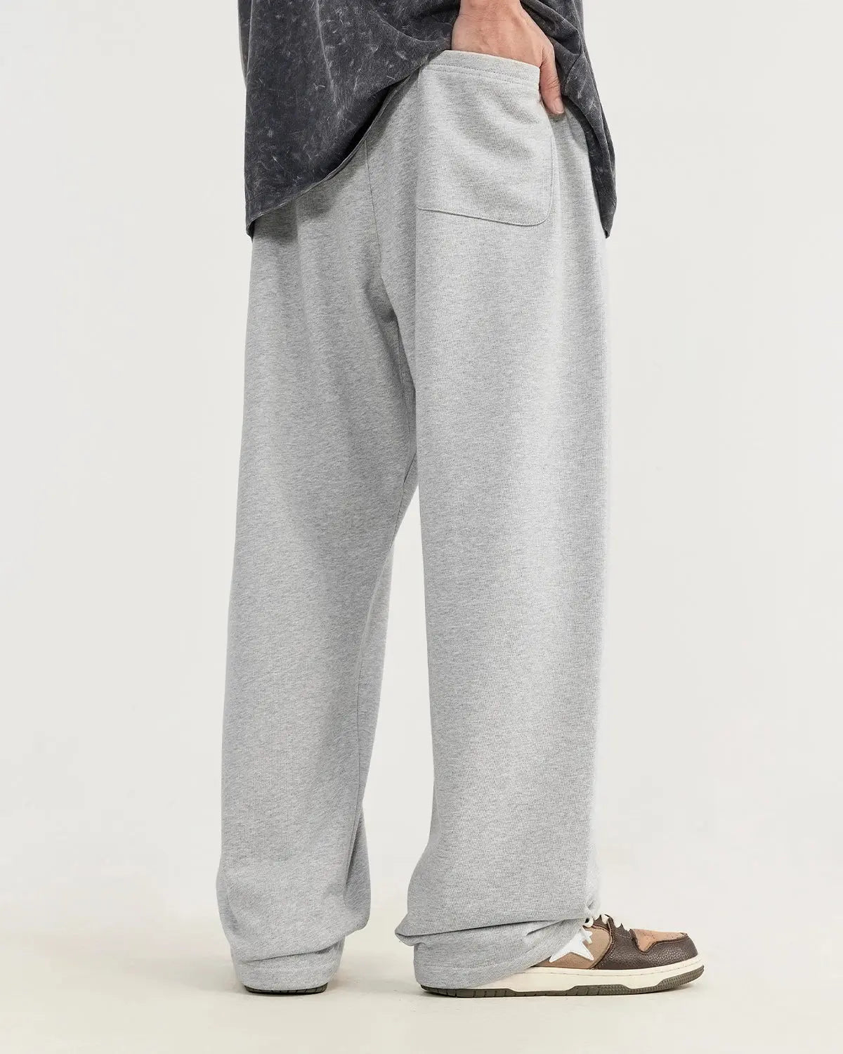Pantalon jogging droit gris clair en coton — vue complémentaire 4